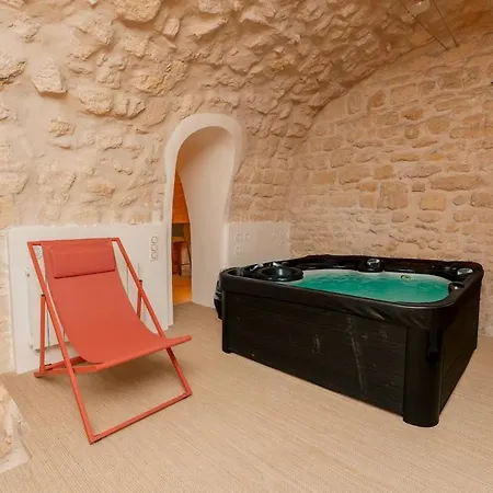 Apartament Exceptional Ile Saint Louis - Jacuzzi Paryż